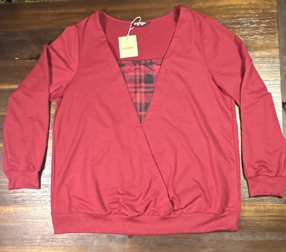 BloomChic Women's Size 12 L Burgundy Plaid Surplice V-Neck Sweatshirt Top NWT